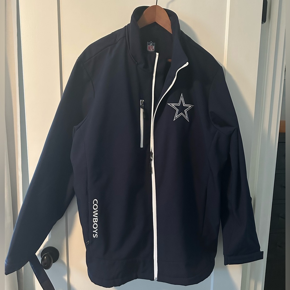 Men’s Dallas Cowboys jacket. Size XL
